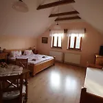 Na Statku